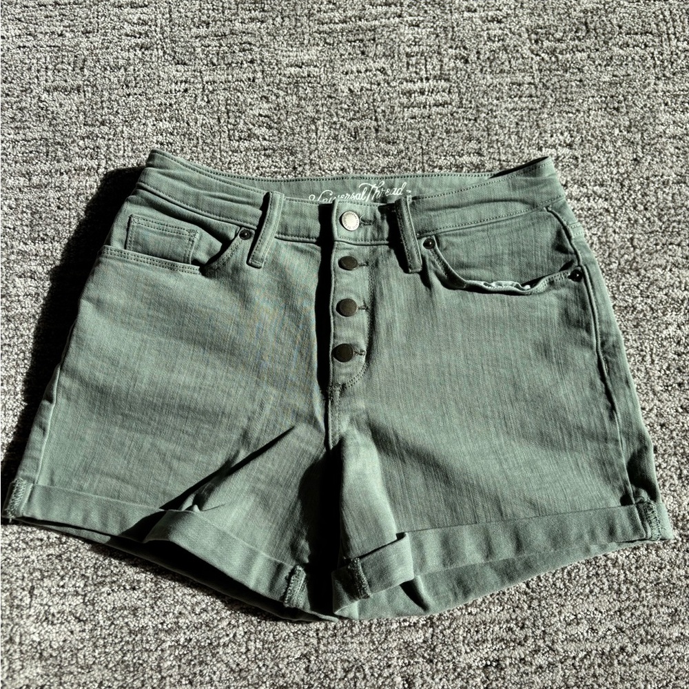 Women’s High Rise Jean Short
